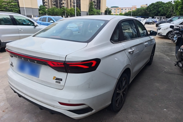 GEELY Emgrand 2022 #7 GEELY Emgrand 2022 car image #7