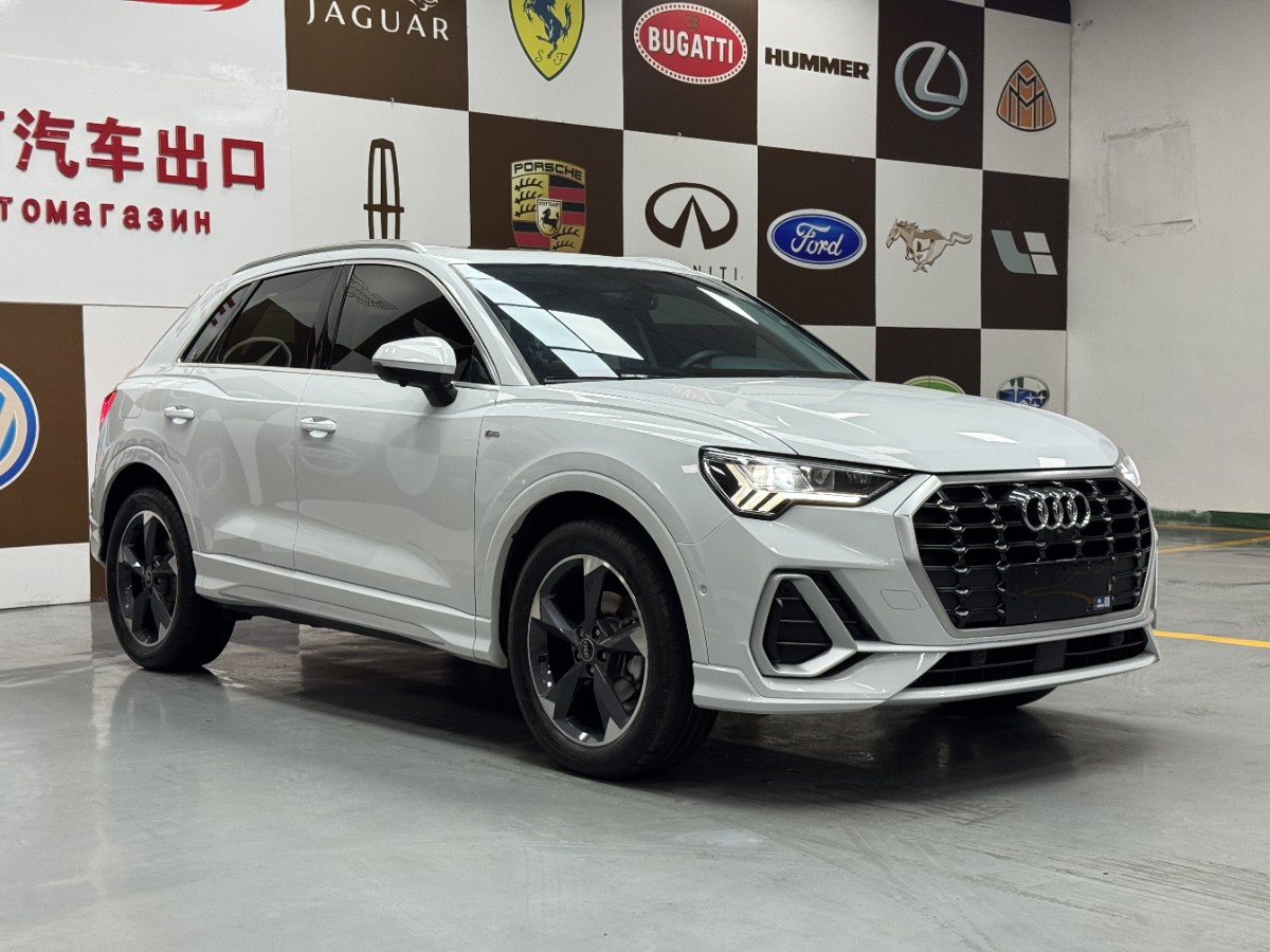 Audi Q3 2022 #3 Audi Q3 2022 car image #3