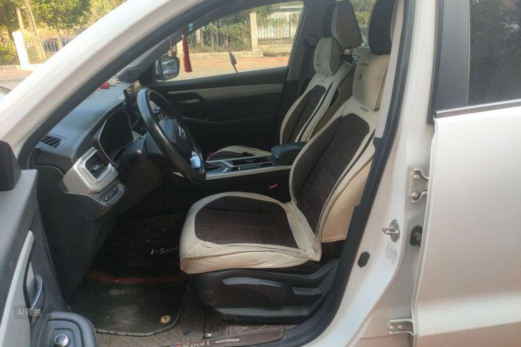 GEELY Vision X6 2020 car image #17