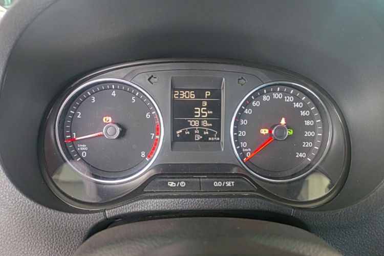 Volkswagen Polo 2016 #16 Volkswagen Polo 2016 car image #16