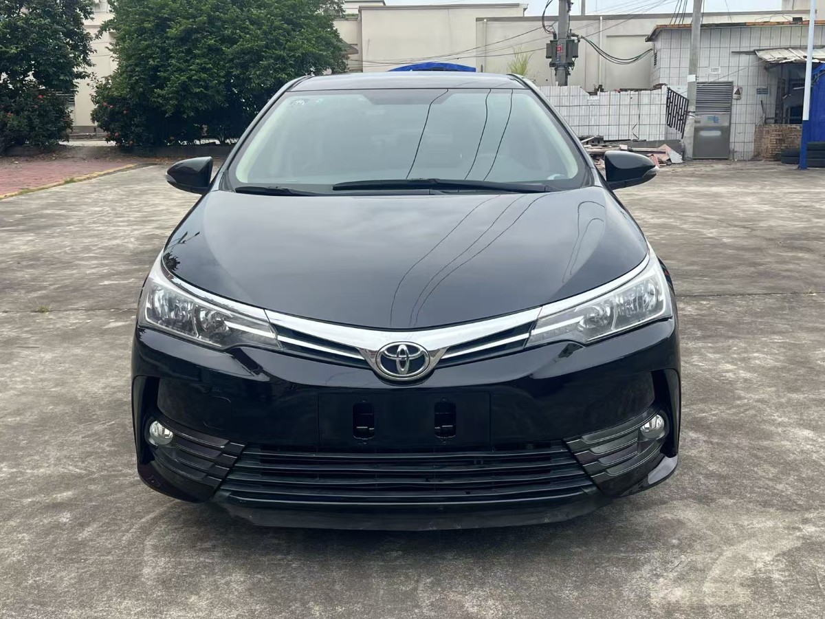 Toyota Corolla 2017 #2 Toyota Corolla 2017 car image #2