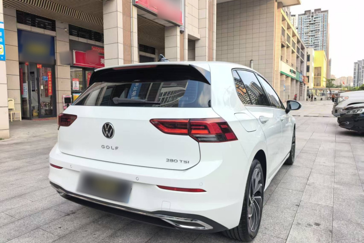 Volkswagen Golf 2021 immagine di auto #8