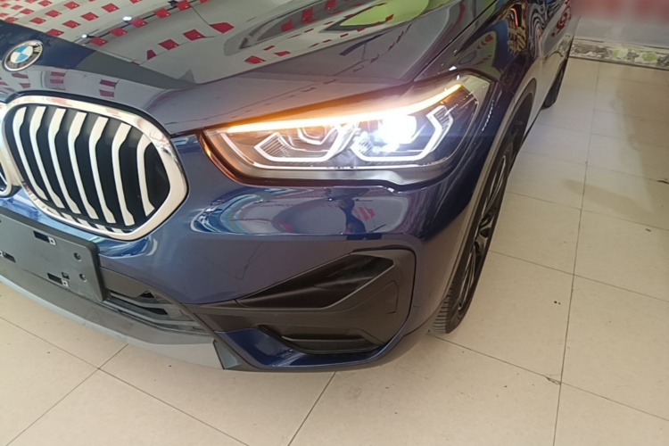 BMW X1 2019 car image #23