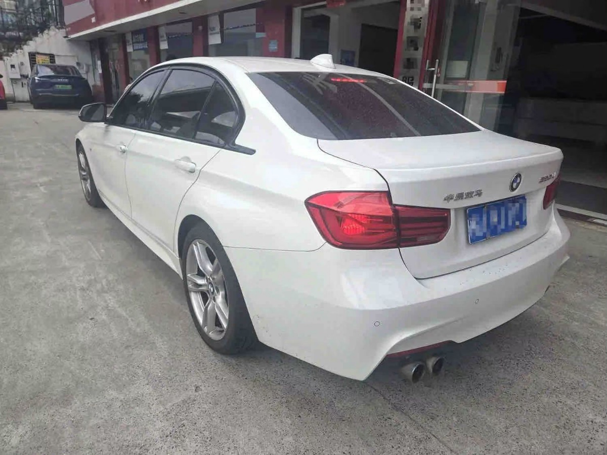 BMW 3 Series 2019 #6 BMW 3 Series 2019 صورة سيارة #6
