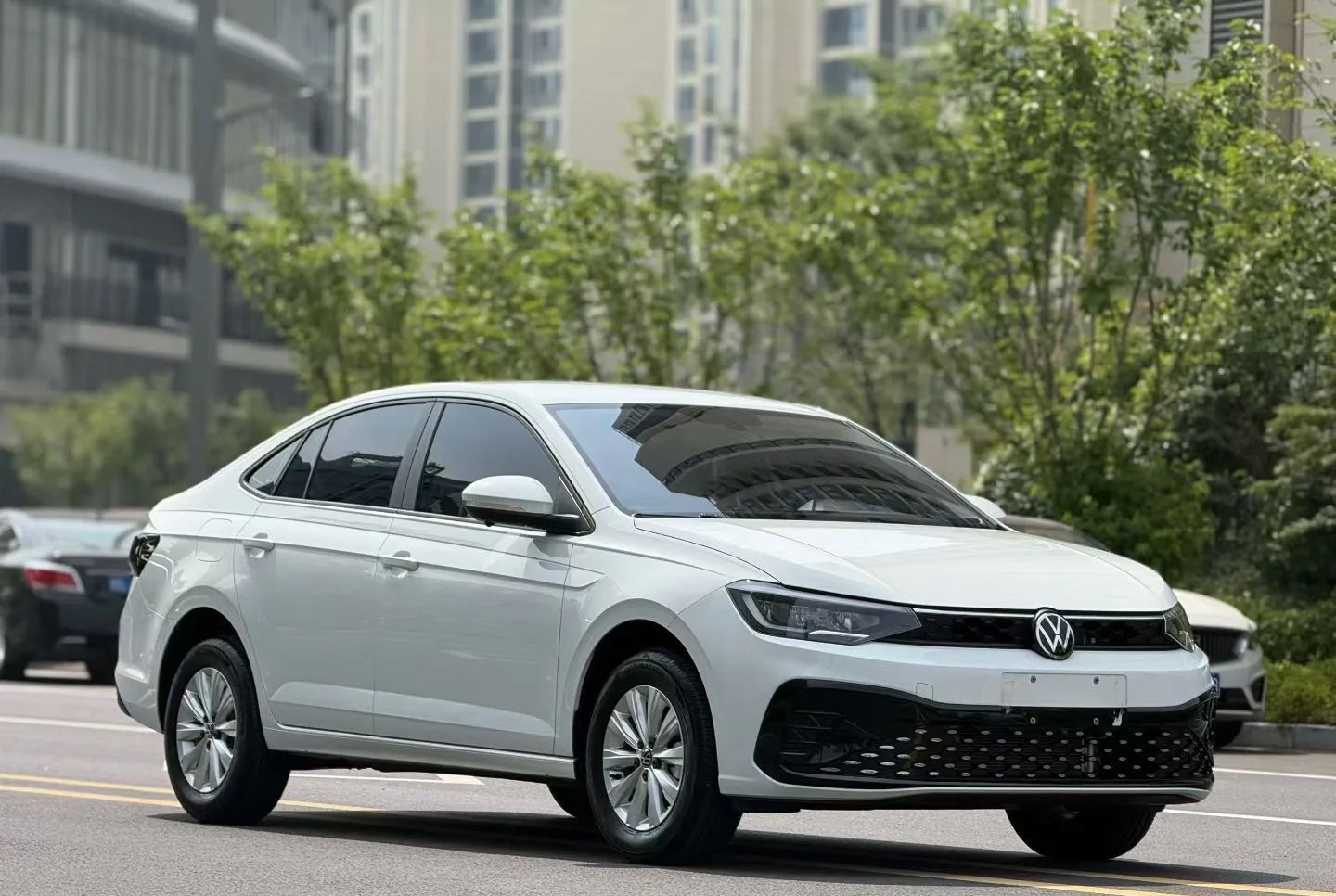 Volkswagen Lavida 2025 #2 Volkswagen Lavida 2025 car image #2