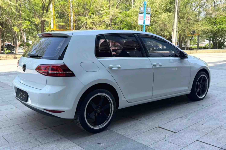 Volkswagen Golf 2017 #6 Volkswagen Golf 2017 car image #6