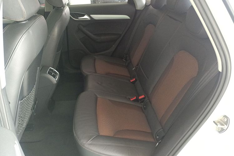Audi Q3 2017 #17 Audi Q3 2017 car image #17