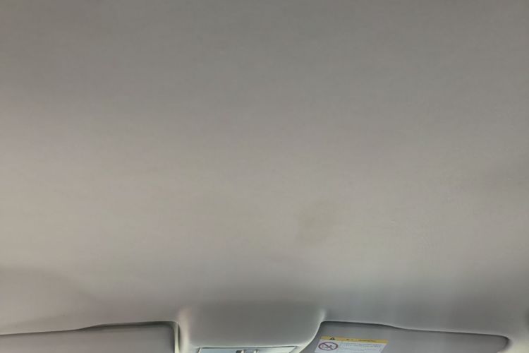 Volkswagen Polo 2017 car image #18