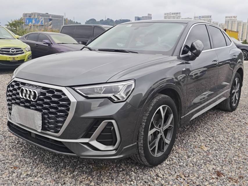 Audi Q3 Sportback 2020 Audi Q3 Sportback 2020 car image