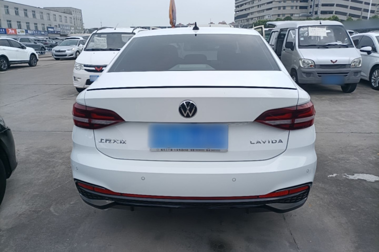 Volkswagen Lavida 2025 car image #6