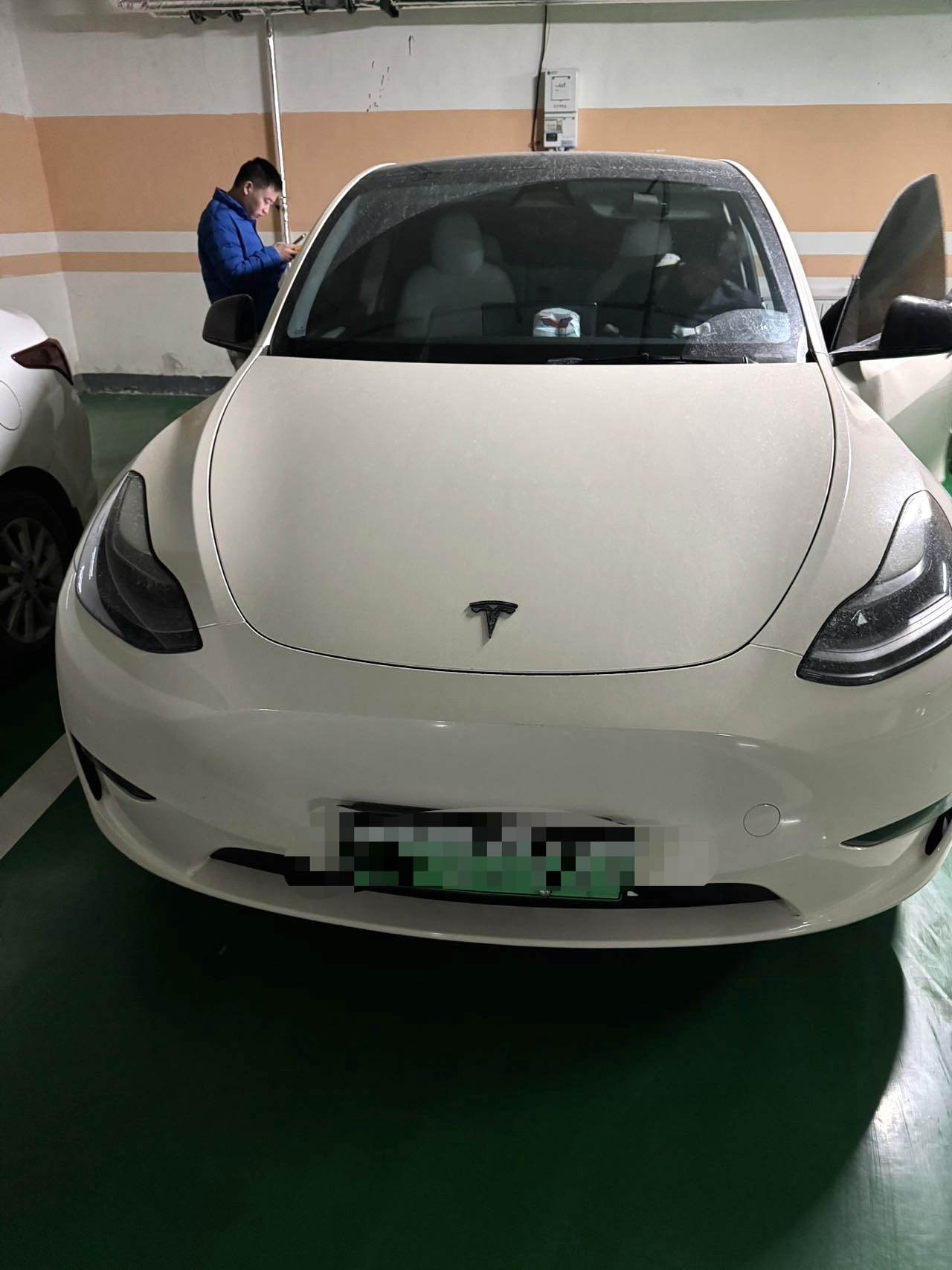 Tesla Model Y 2022 car image #5