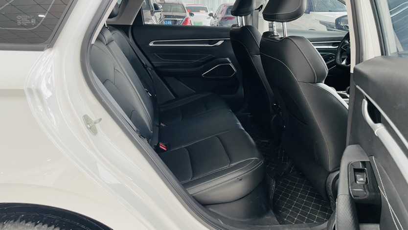 GEELY Emgrand 2024 #12 GEELY Emgrand 2024 imagen de coche #12