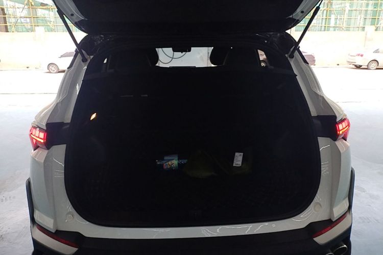 GEELY Coolray 2026 #21 GEELY Coolray 2026 car image #21