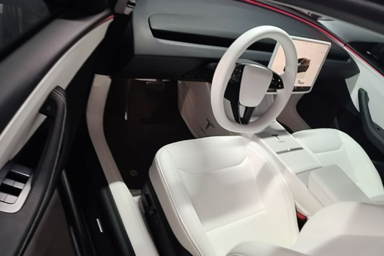 Tesla Model 3 2024 #11 Tesla Model 3 2024 car image #11