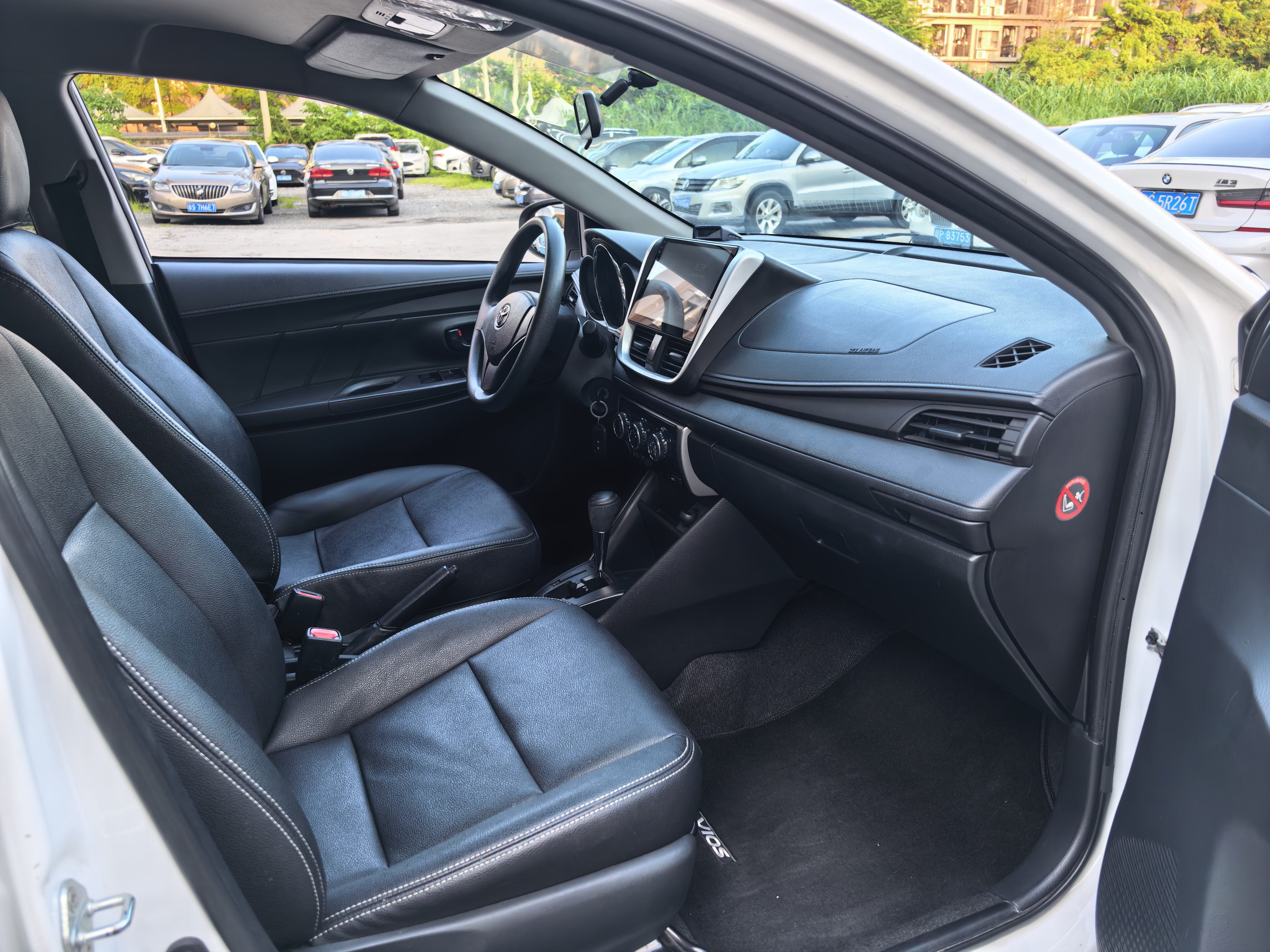 Toyota Vios 2019 imagen de coche #8
