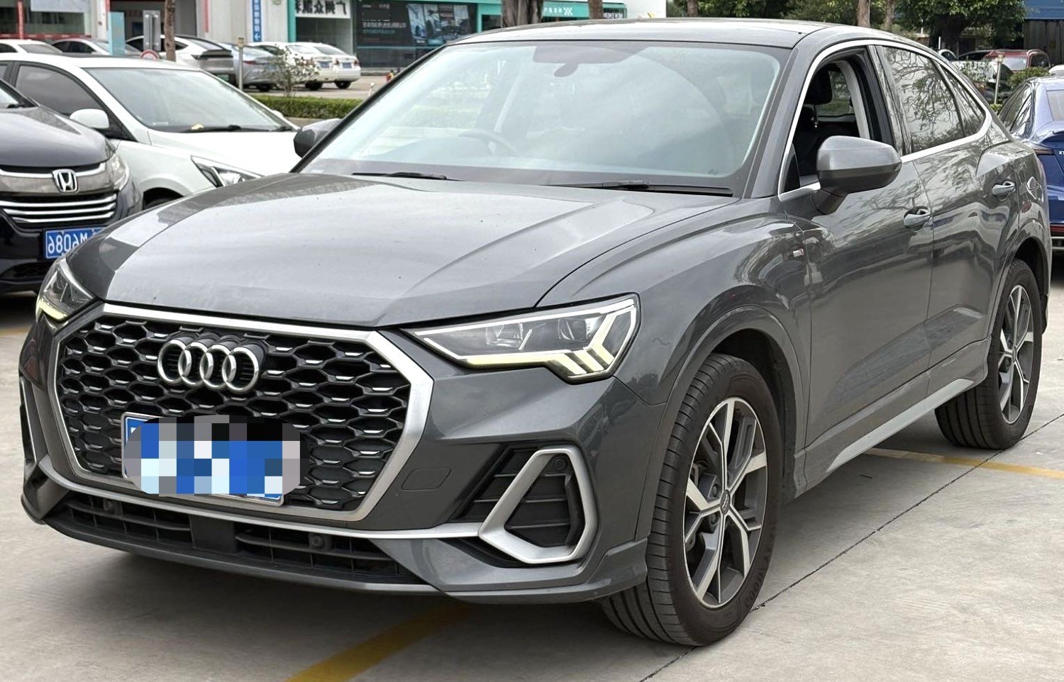 Audi Q3 2020 汽车图片 