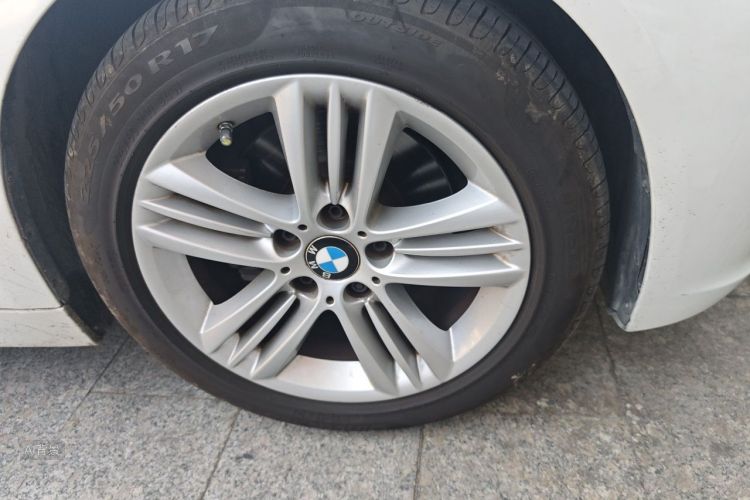 BMW 3 Series 2017 #9 BMW 3 Series 2017 immagine di auto #9