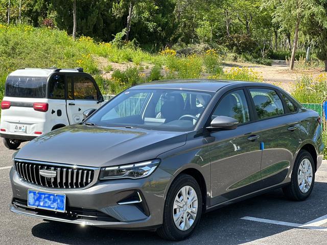 GEELY Emgrand 2026 car image #10