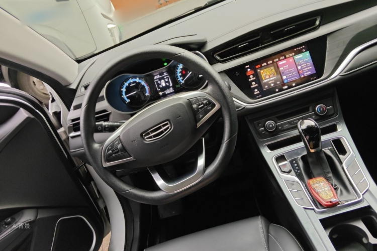 GEELY Emgrand 2021 #12 GEELY Emgrand 2021 car image #12