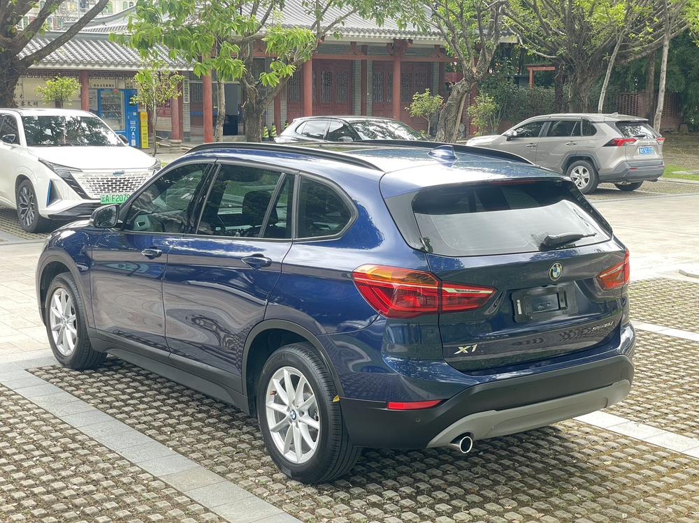 BMW X1 2019 #5 BMW X1 2019 car image #5