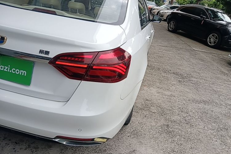 GEELY Emgrand 2018 #8 GEELY Emgrand 2018 car image #8