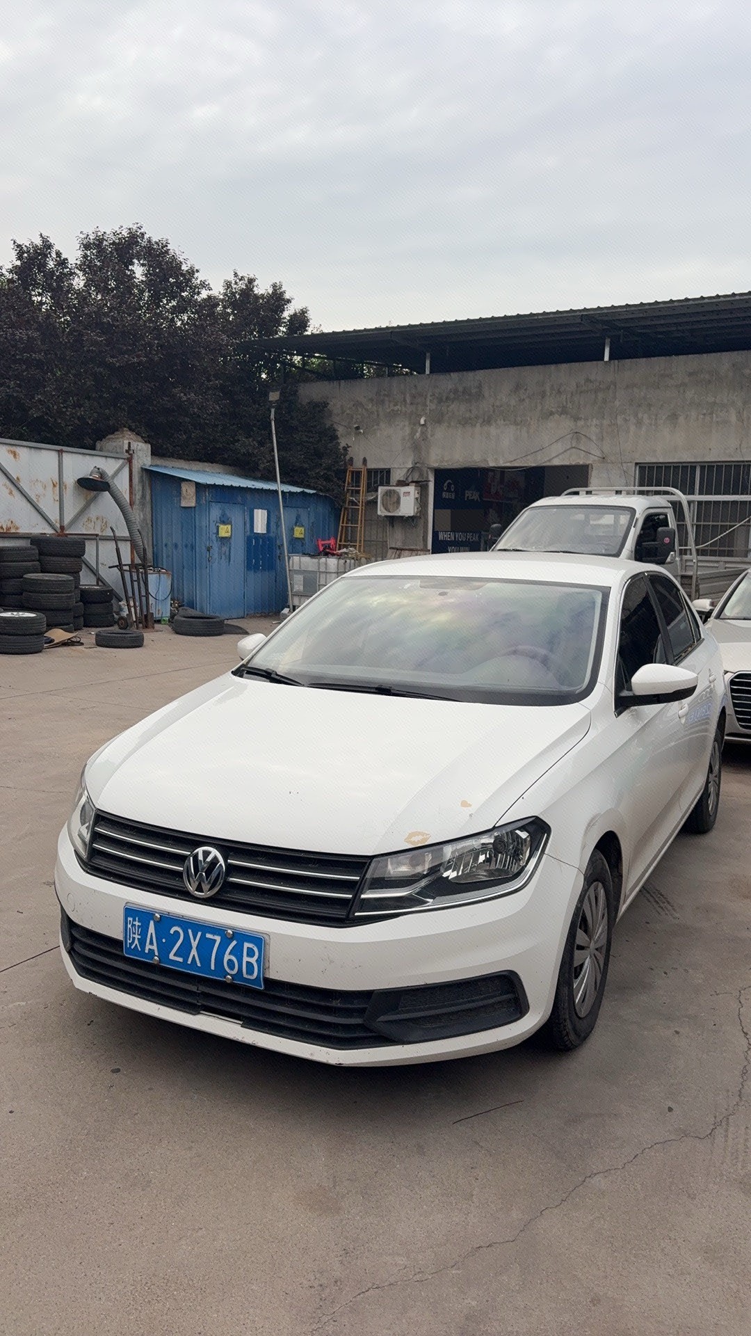 Volkswagen Santana 2019 car image 