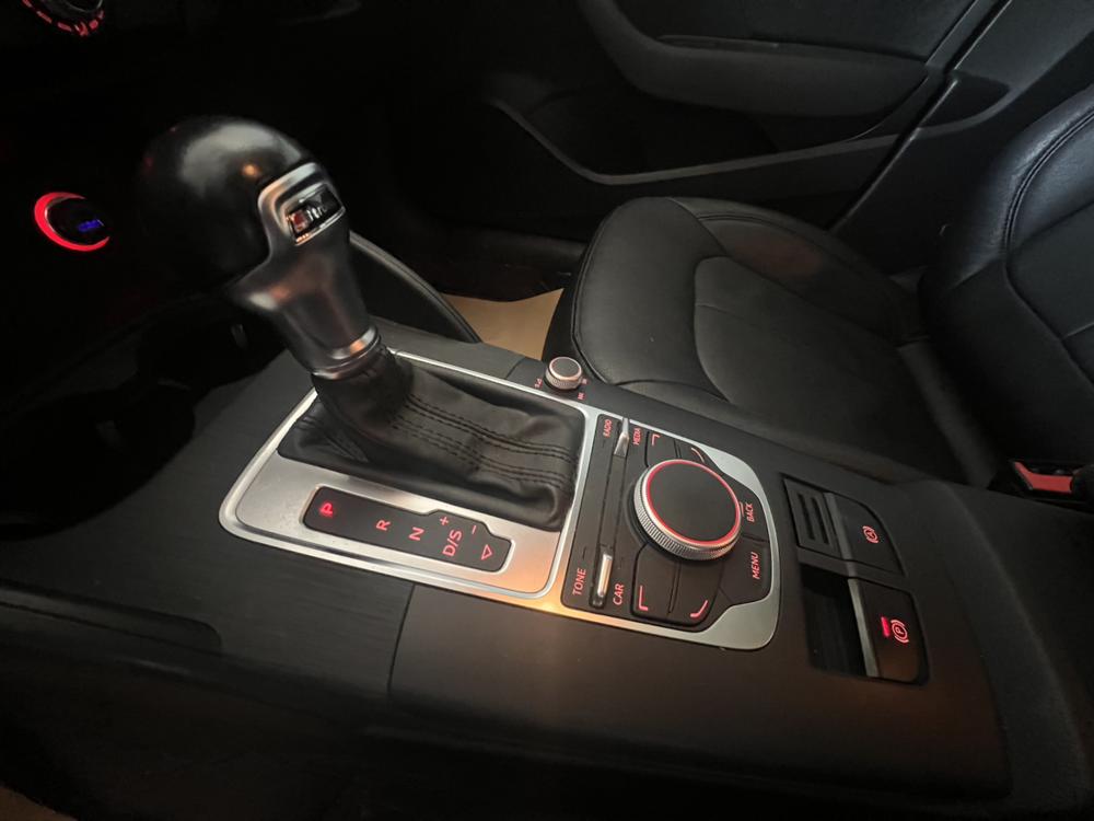 Audi A3 2015 car image #13