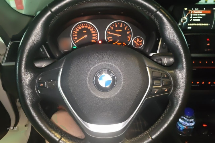 BMW 3 Series 2017 #12 BMW 3 Series 2017 car image #12