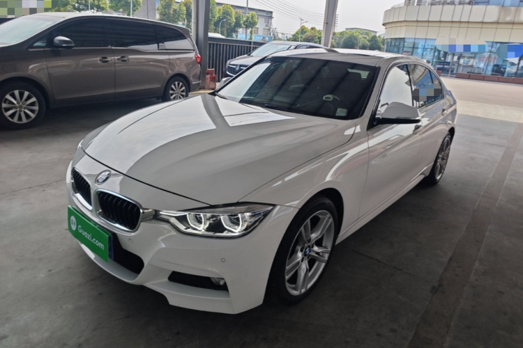 BMW 3 Series 2018 #2 BMW 3 Series 2018 car image #2