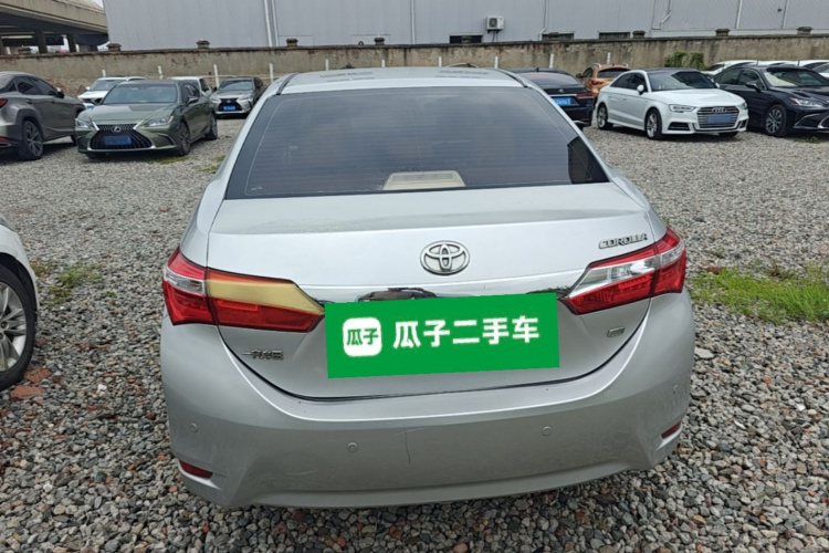 Toyota Corolla 2015 #6 Toyota Corolla 2015 car image #6