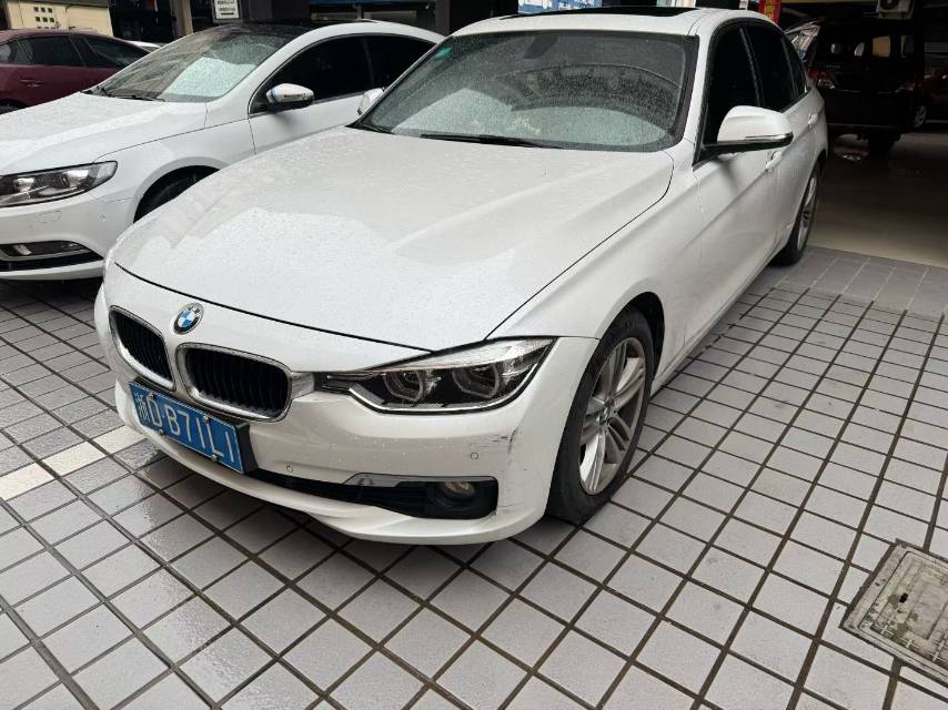 BMW 3 Series 2017 BMW 3 Series 2017 car image