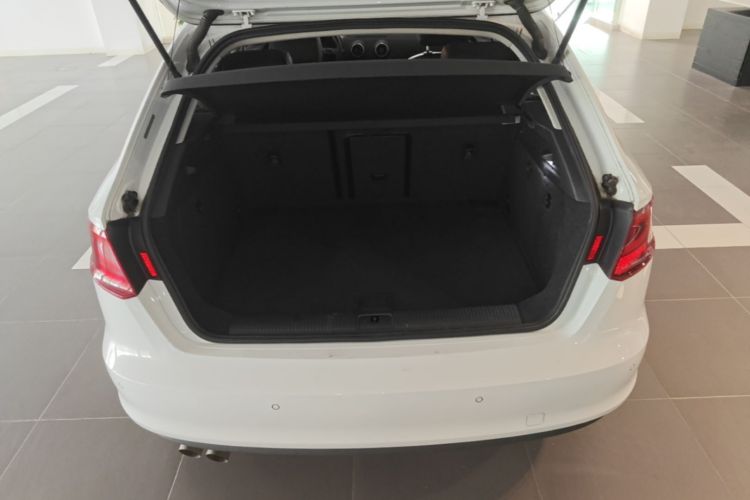 Audi A3 2016 immagine di auto #19