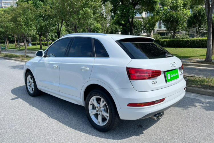 Audi Q3 2018 #10 Audi Q3 2018 car image #10