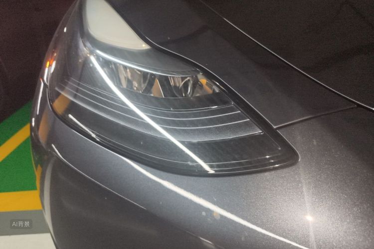 Tesla Model Y 2024 #8 Tesla Model Y 2024 car image #8