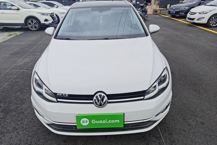 Volkswagen Golf 2020 #3 Volkswagen Golf 2020 car image #3
