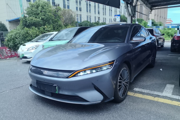 BYD Han 2022 car image #2