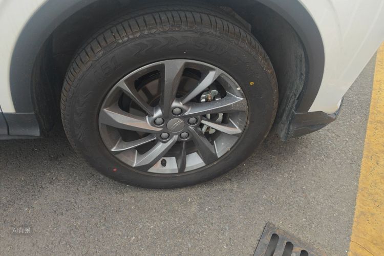 GEELY Coolray 2026 изображение автомобиля #9