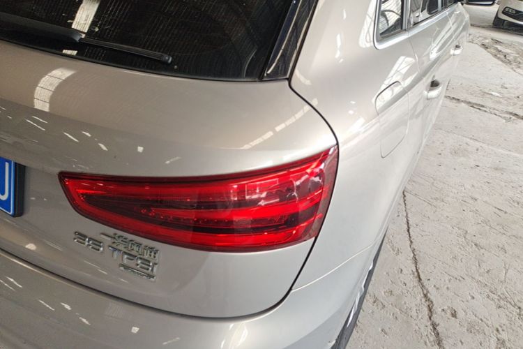 Audi Q3 2015 #8 Audi Q3 2015 immagine di auto #8