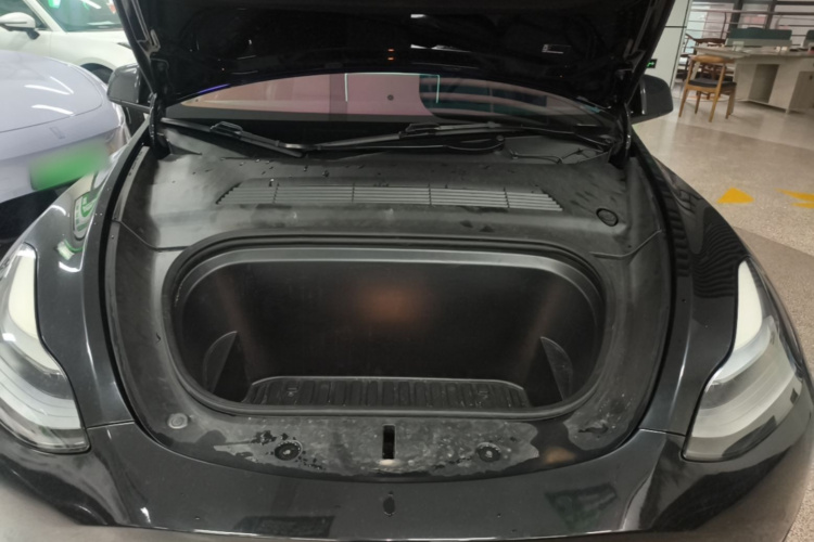 Tesla Model Y 2022 #20 Tesla Model Y 2022 car image #20
