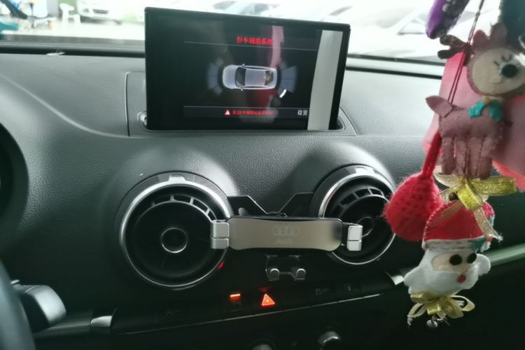 Audi A3 2016 car image #13