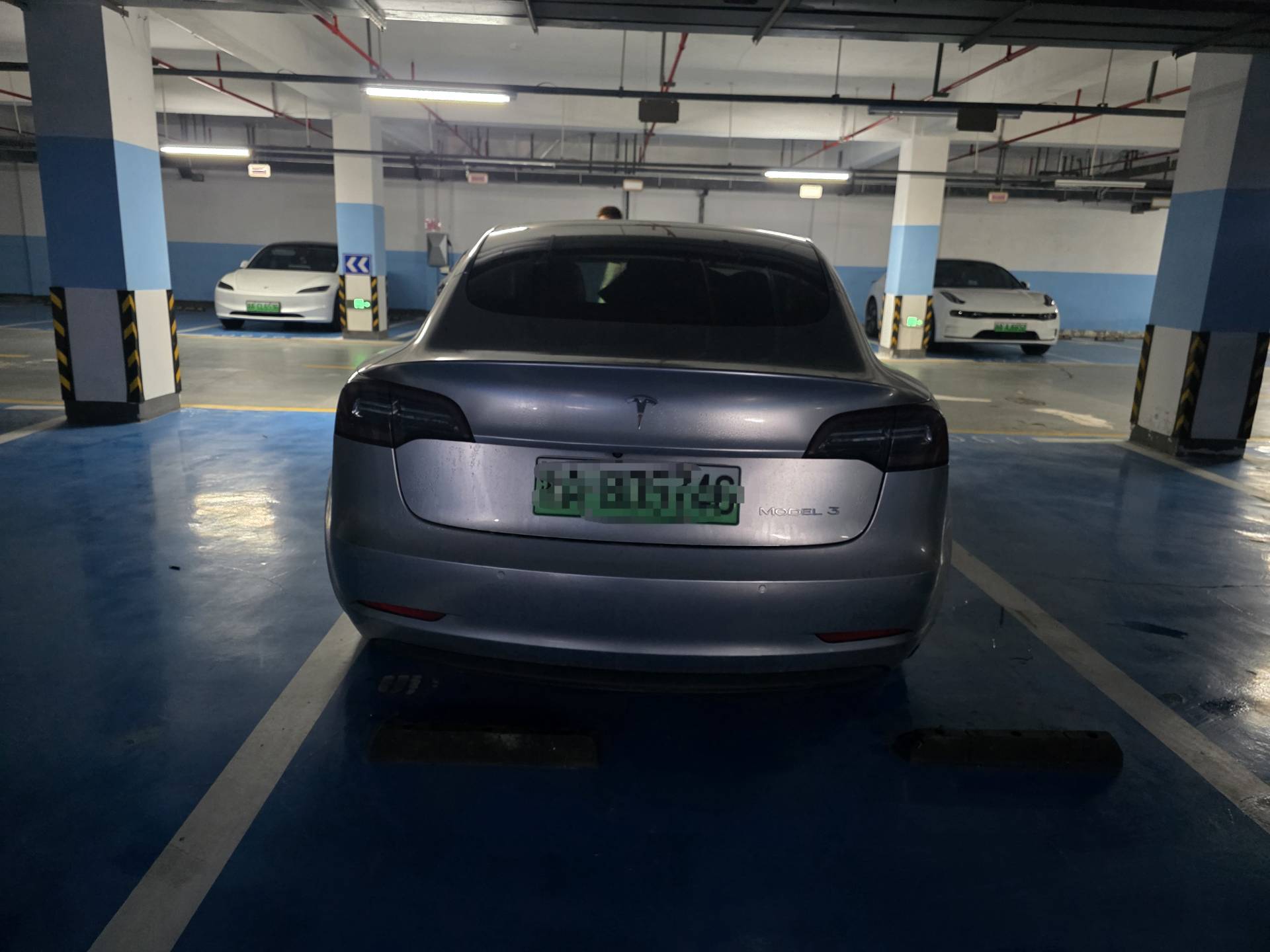 Tesla Model 3 2020 #7 Tesla Model 3 2020 صورة سيارة #7