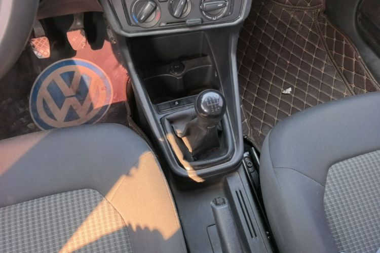 Volkswagen Santana 2021 car image #14