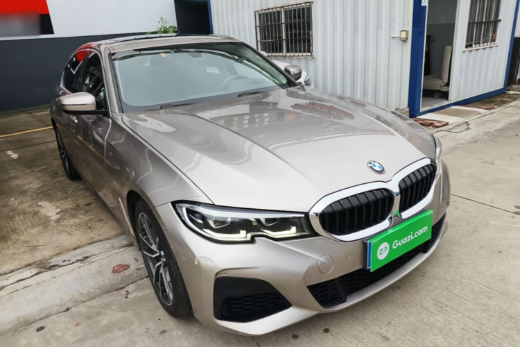 BMW 3 Series 2020 #4 BMW 3 Series 2020 car image #4