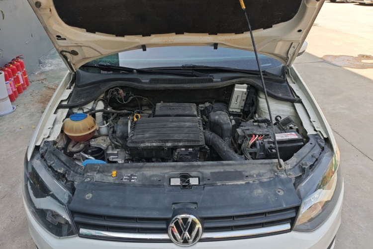 Volkswagen Polo 2018 car image #20