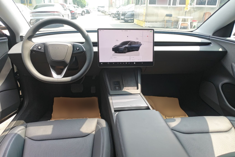 Tesla Model 3 2025 #10 Tesla Model 3 2025 car image #10