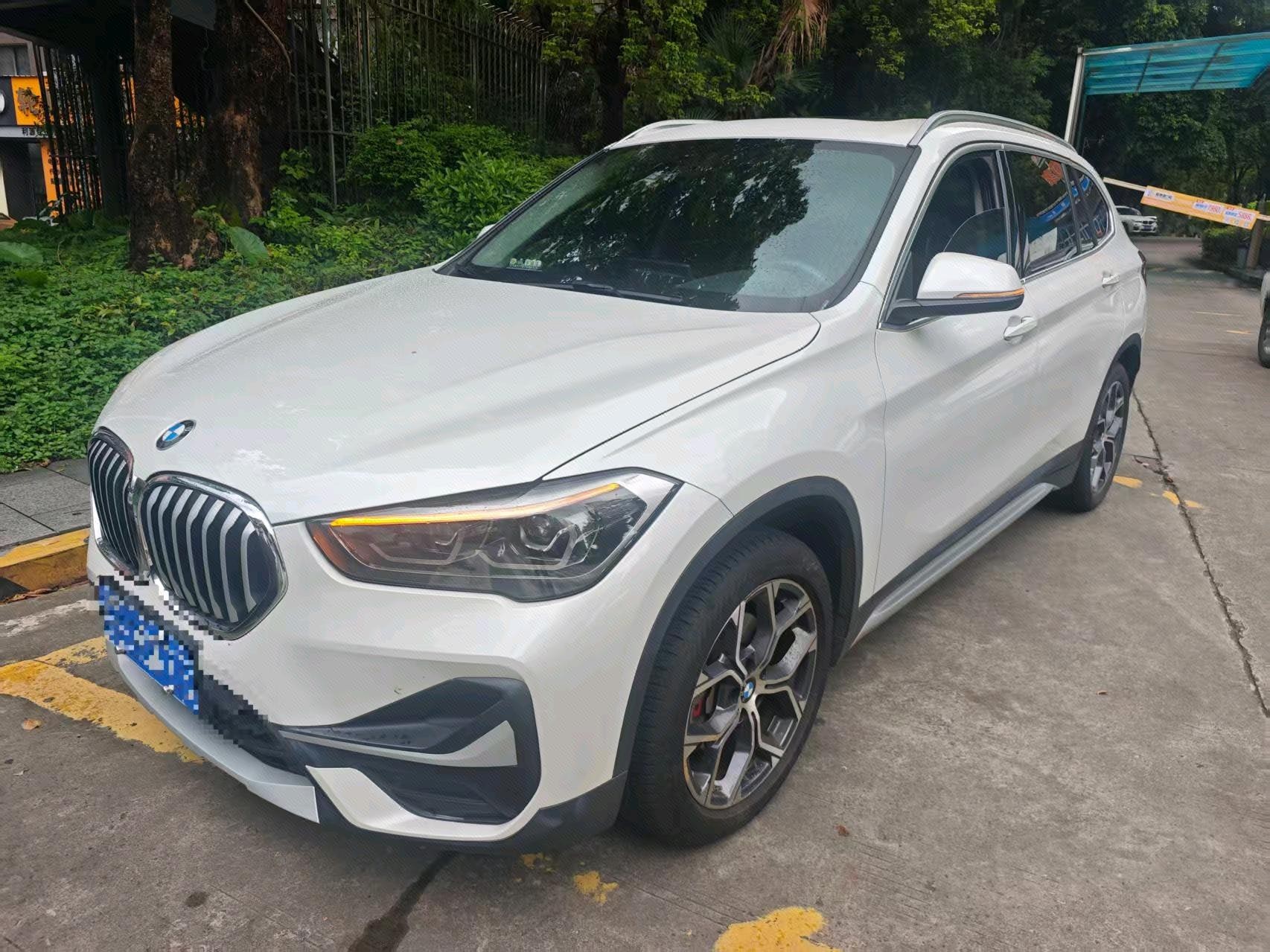 2020 2020 car image