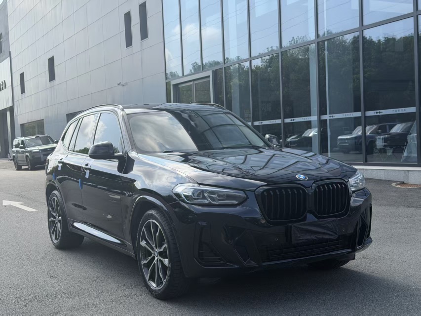 BMW X3 2022 car image #3