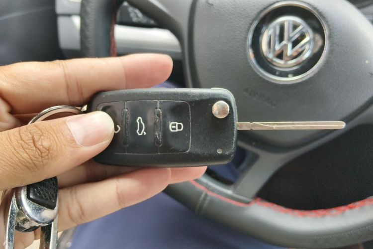 Volkswagen Lavida 2015 car image #10
