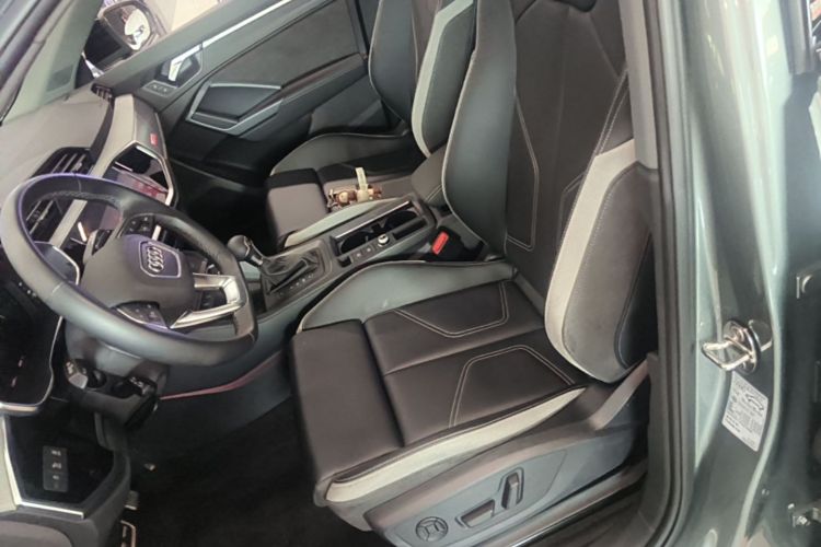 Audi Q3 2023 immagine di auto #18
