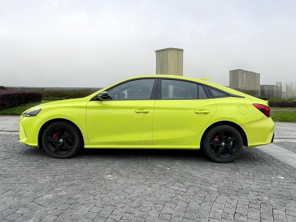 MG 5 Scorpio 2022 car image #3